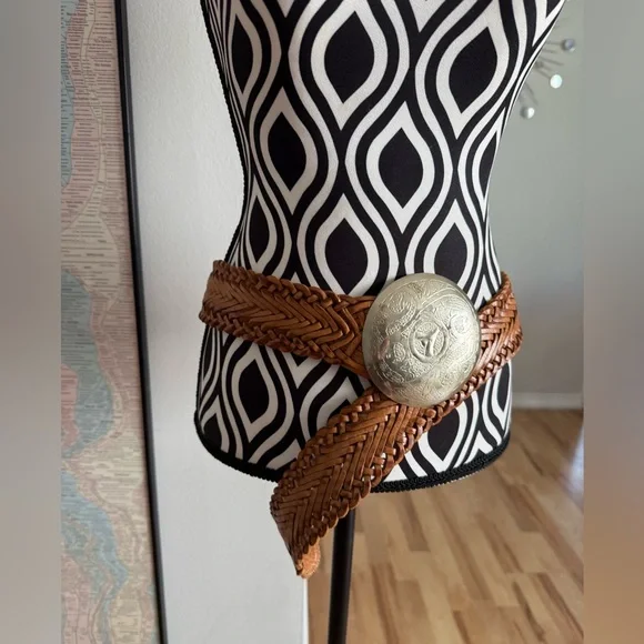 Vintage Y2K Medallion Disk McBling Girlhood Core Wide Woven Leather Belt - Picture 2 of 15